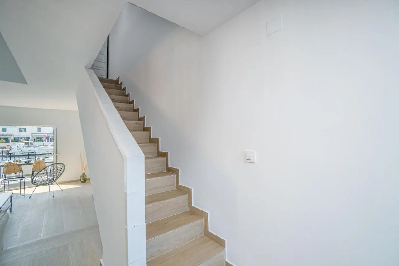 Holiday home 405-Casa Al Canal Con Amarre Empuriabrava